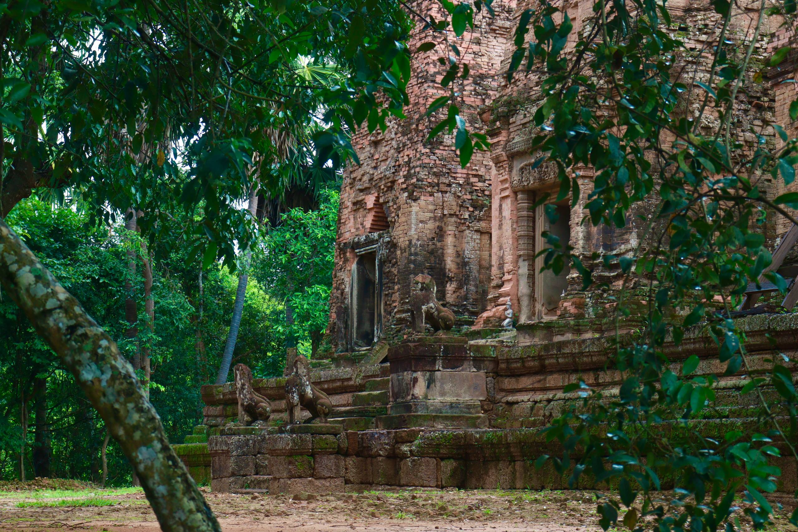 Kork Beng Temple A pre angkorian temple