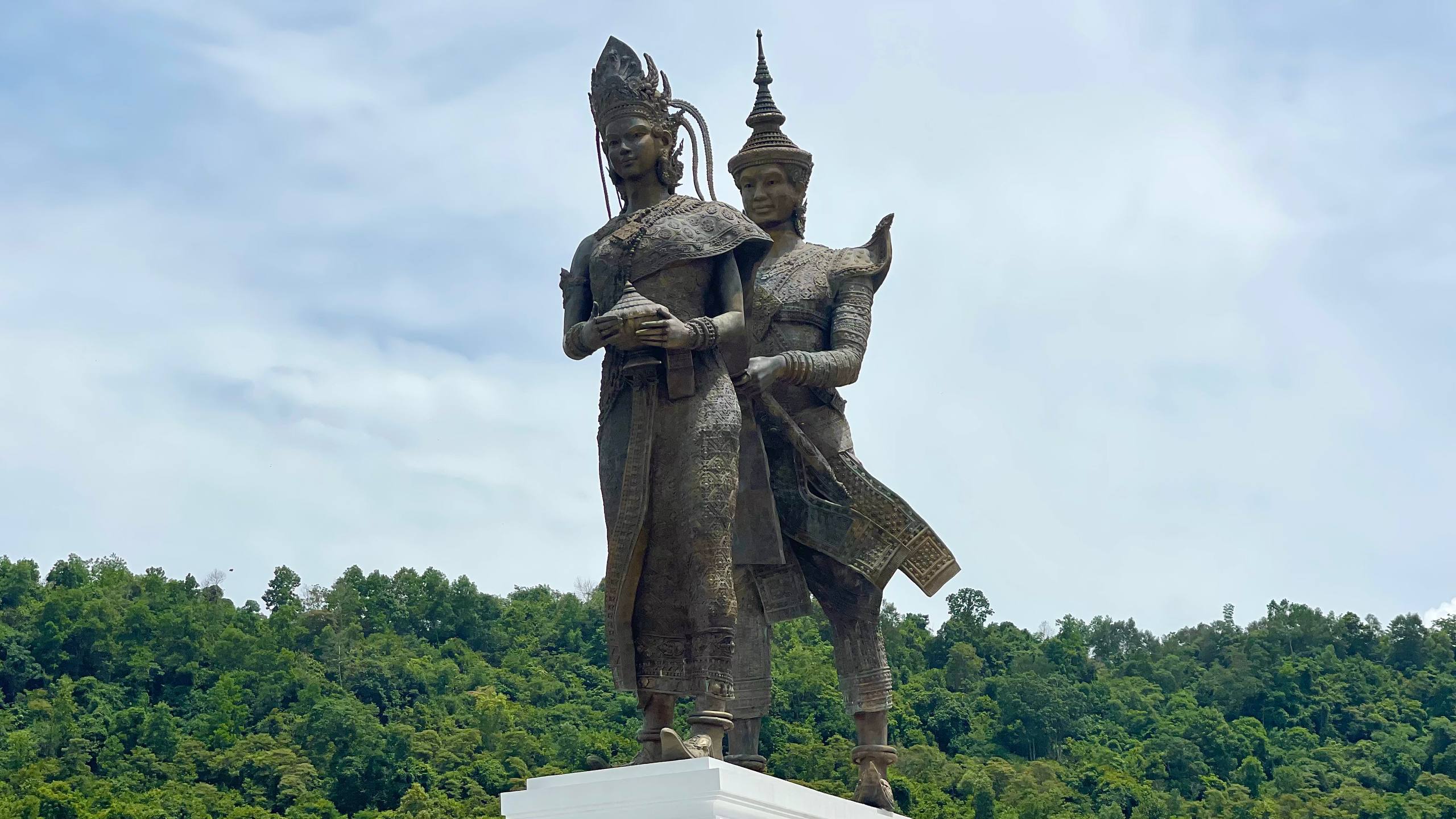Statue of Preah Thong Neang Neak Sihanoukville