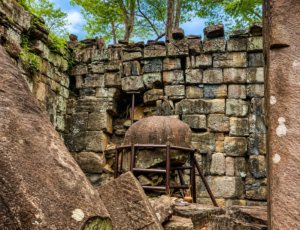 Prasat Ling in Koh Ker, Preah Vihear