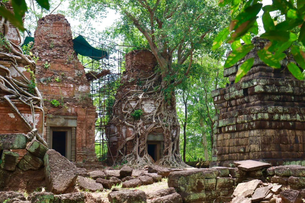 Prasat Pram in Koh Ker, Preah Vihear