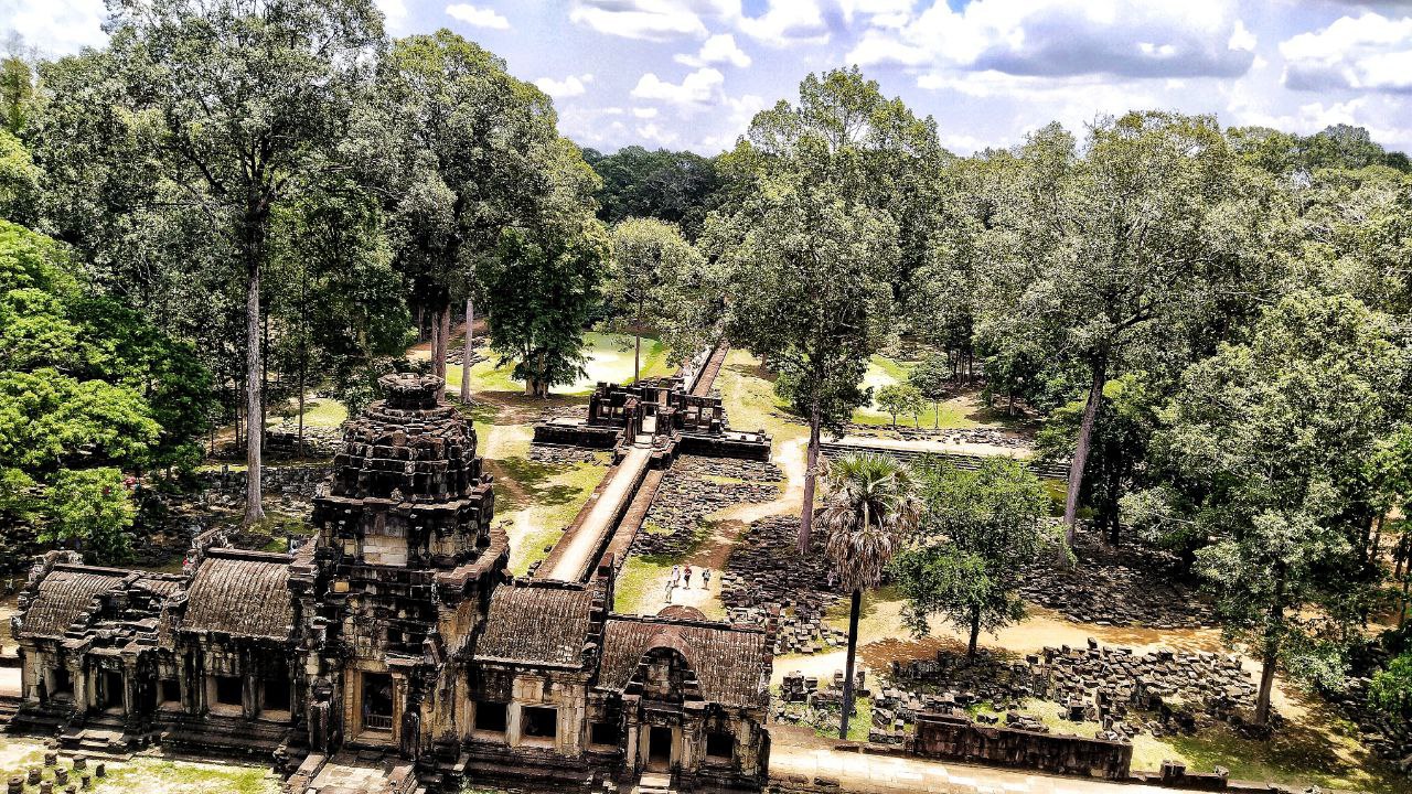 Baphoun Temple