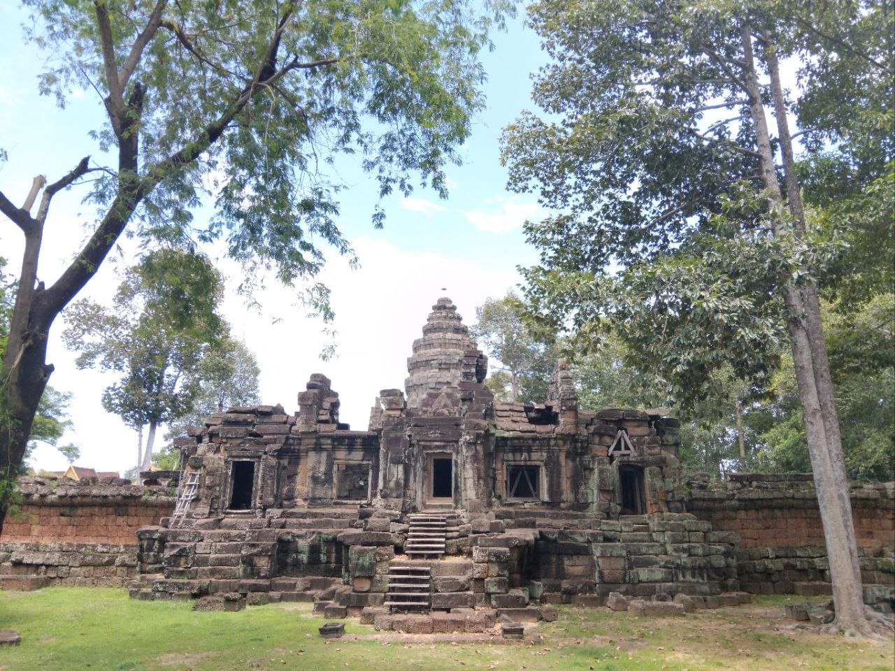 Wat Athvea Temple