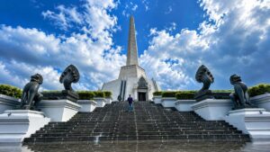 Cambodia - Vietnamese Friendship Monument 